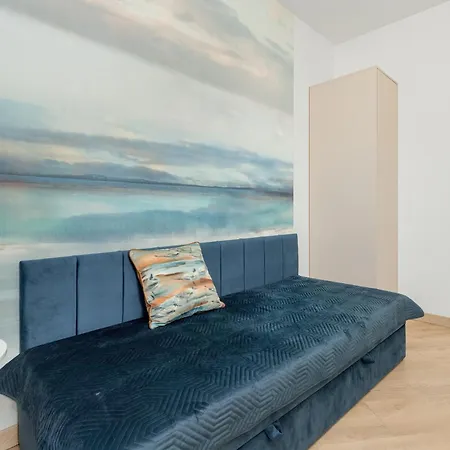 Luksusowy Z 4 Sypialniami, Klimatyzacja I Biurkiem W Gdansku By Renters Apartament *