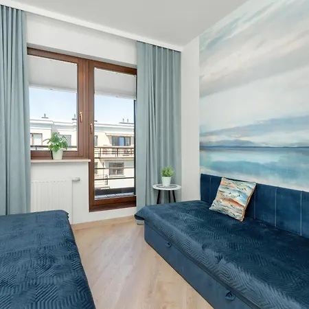Apartament Luksusowy Z 4 Sypialniami, Klimatyzacja I Biurkiem W Gdansku By Renters